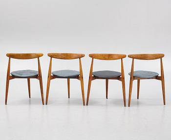 Hans J Wegner, stolar, 4 st, "Hjertestolen". Fritz Hansen, Danmark, 1940/50-tal.