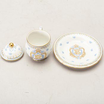 12 porcelain custard cups from Rörstrand.