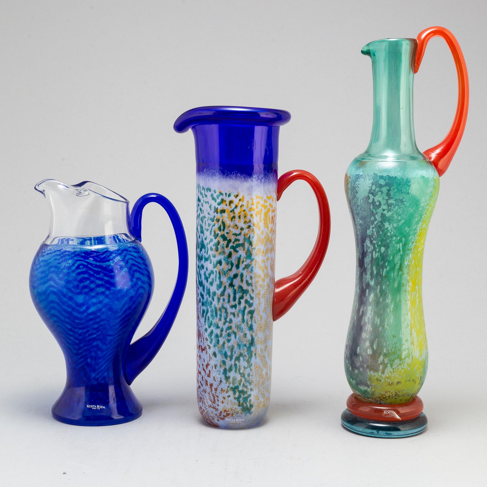 KJELL ENGMAN, karaffer, tre stycken, glas, signerade, för Kosta Boda.