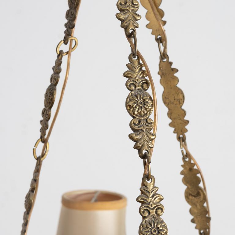 Taklampa, 1900-talets första hälft. Empirestil.