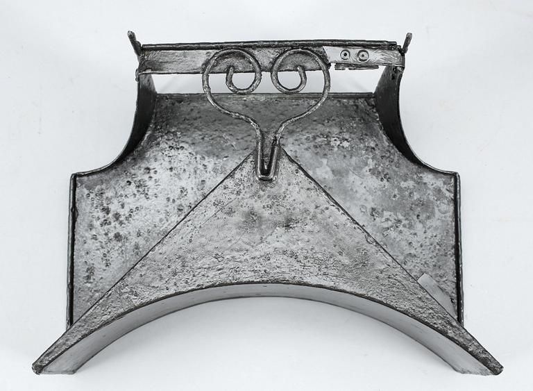 SKVALLERSPEGEL, metall, 1900-talets början.