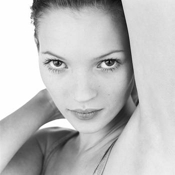 151. Patrik Andersson, "Kate Moss", 1993.
