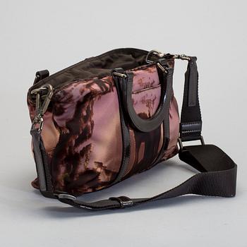 VÄSKA, Prada.