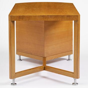 Harald Bergsten, an important table, AB Gustaf Flinta, Hedemora, for the Stockholm Exhibition 1930.