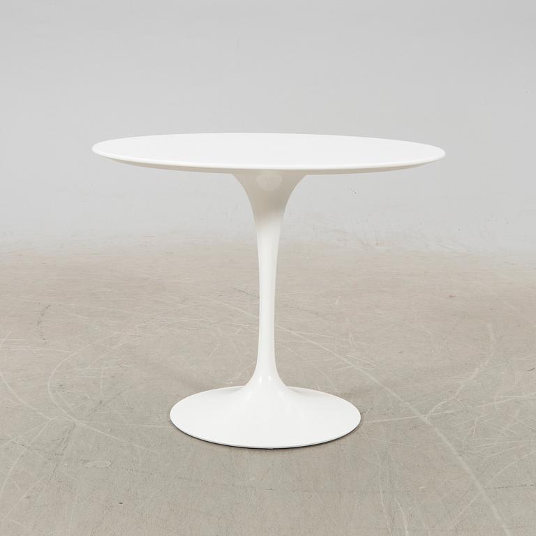 Eero Saarinen, matbord, "Tulip", Knoll Studio 2000-tal.