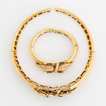 Collier och armband 18K guld med fasettslipade rubiner.