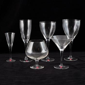 Glasservis, 94 delar. Märkt Christineholm, Bohemian Chrystal.