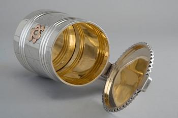 A TANKARD, 84 silver. Robert Kohun St. Petersburg 1882. Height 17 cm, weight 783 g.