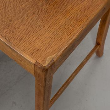 FOUR EARLY 20TH CENTURY CHAIRS.