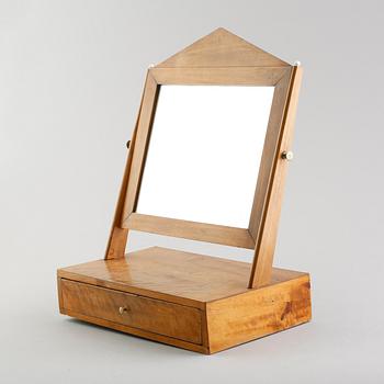 TOALETTSPEGEL, björk, 1800-talets första hälft.