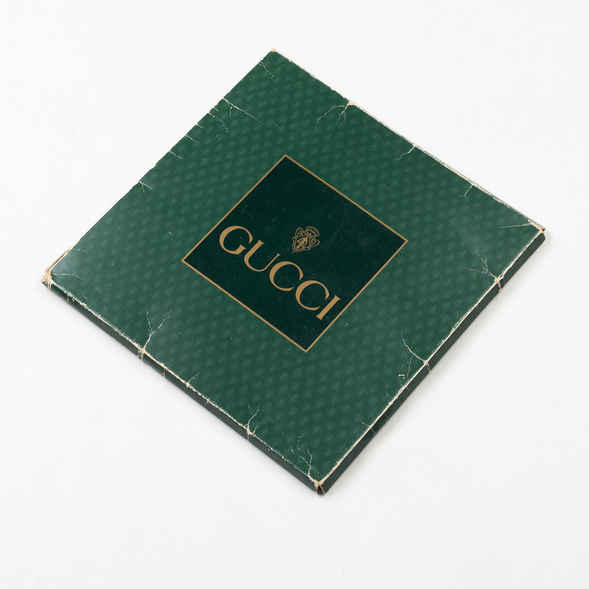 Gucci, scarf, "Flora".