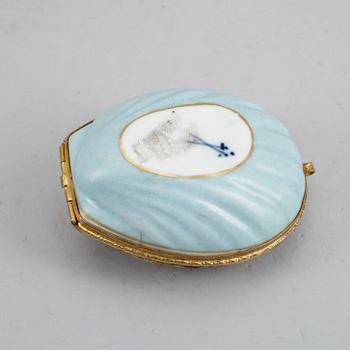 PARTI PORSLIN, 4 delar, meissen/meissenliknande, 1800/1800-tal.