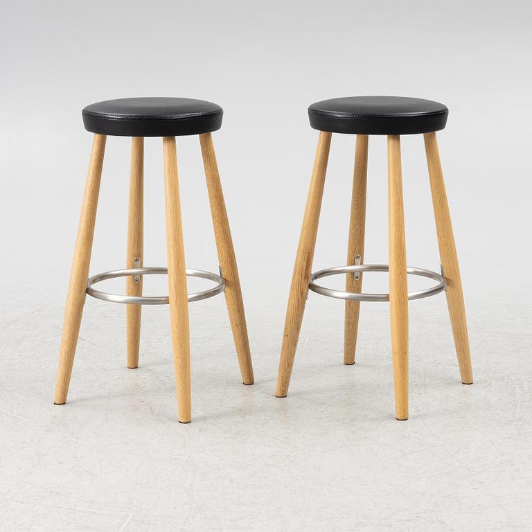 Hans J Wegner, bar stools, a pair, Carl Hansen & Son. CH 56.