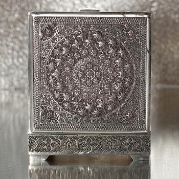 SKRIN, silver, Kaukasien, stämplad "84". 1900-talets mitt. Vikt 196 g.