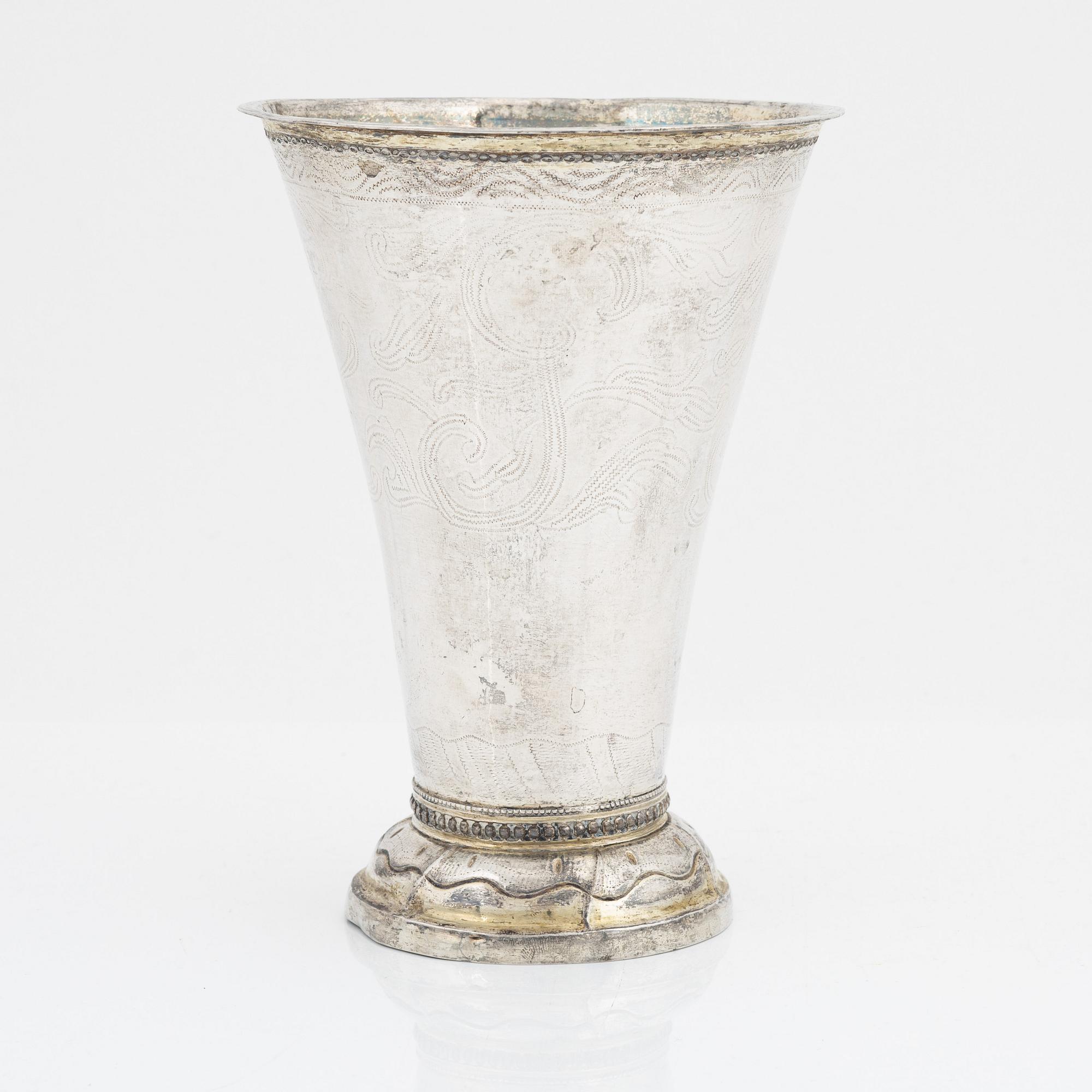 A Swedish 18th century parcel-gilt beaker, mark of Erik Lemon, Uppsala, 1790.