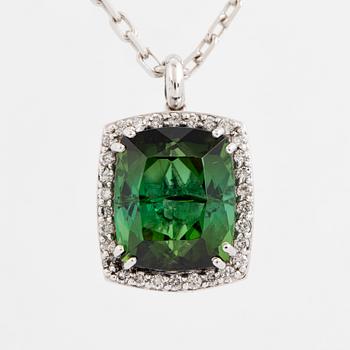 Green tourmaline and brilliant-cut diamond necklace.