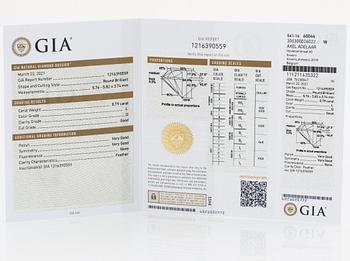 Brilliant cut diamond with GIA dossier.