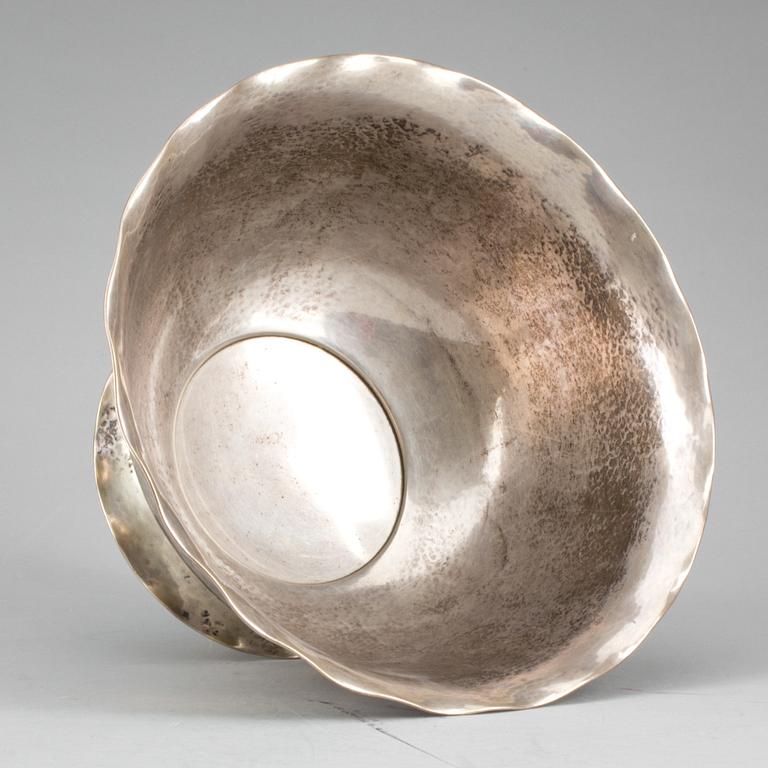 SKÅL, silver. C.G Hallberg, 1928. Ca 440g.