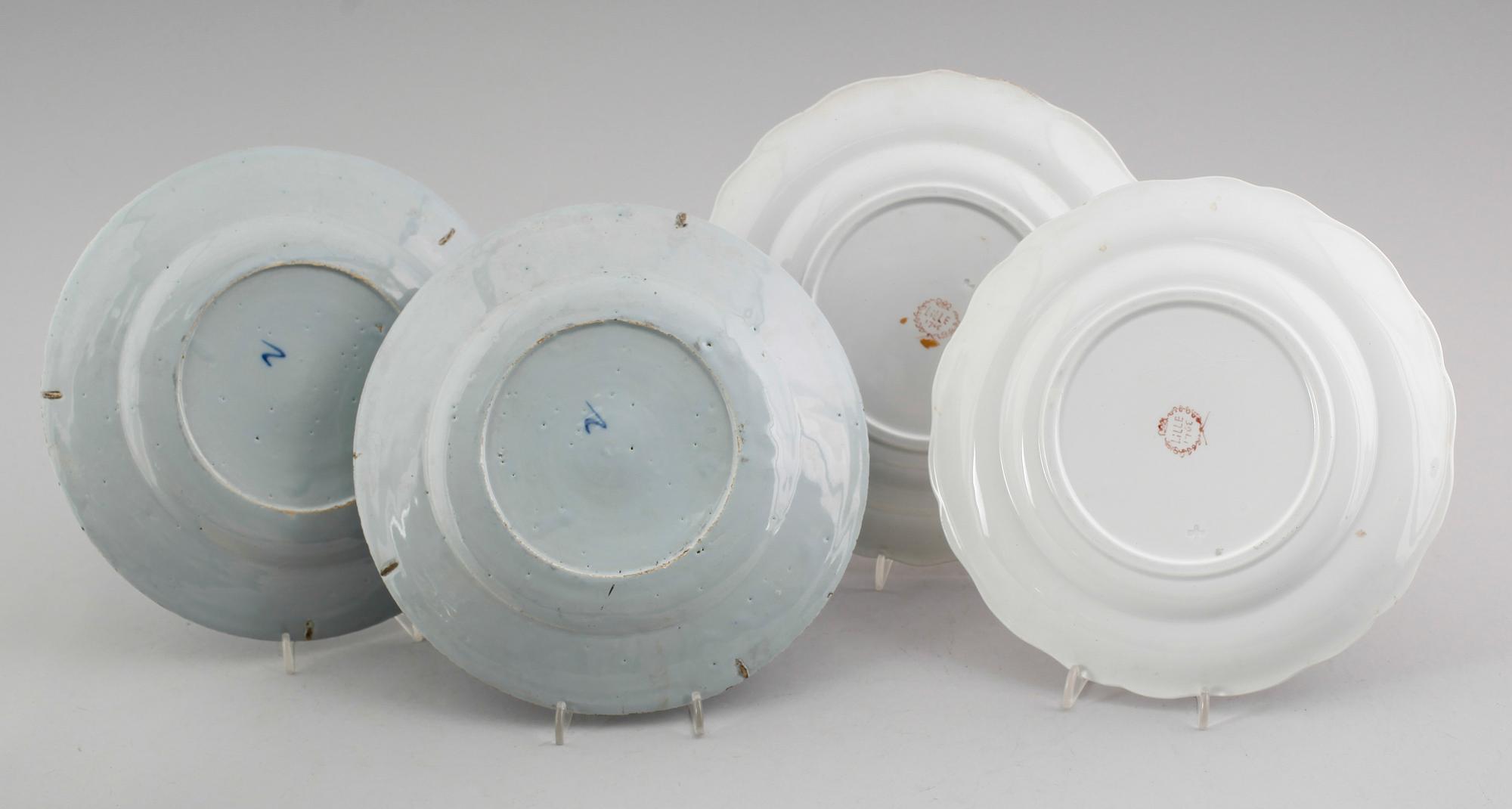 TALLRIKAR, 4 st (2+2), fajans, sannolikt Frankrike, 1800/1900-tal.