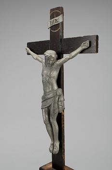 KRUCIFIX, vitmetall, 1900-talets första hälft.