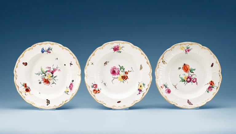 A set of eight Berlin soup dishes, 18th Century.