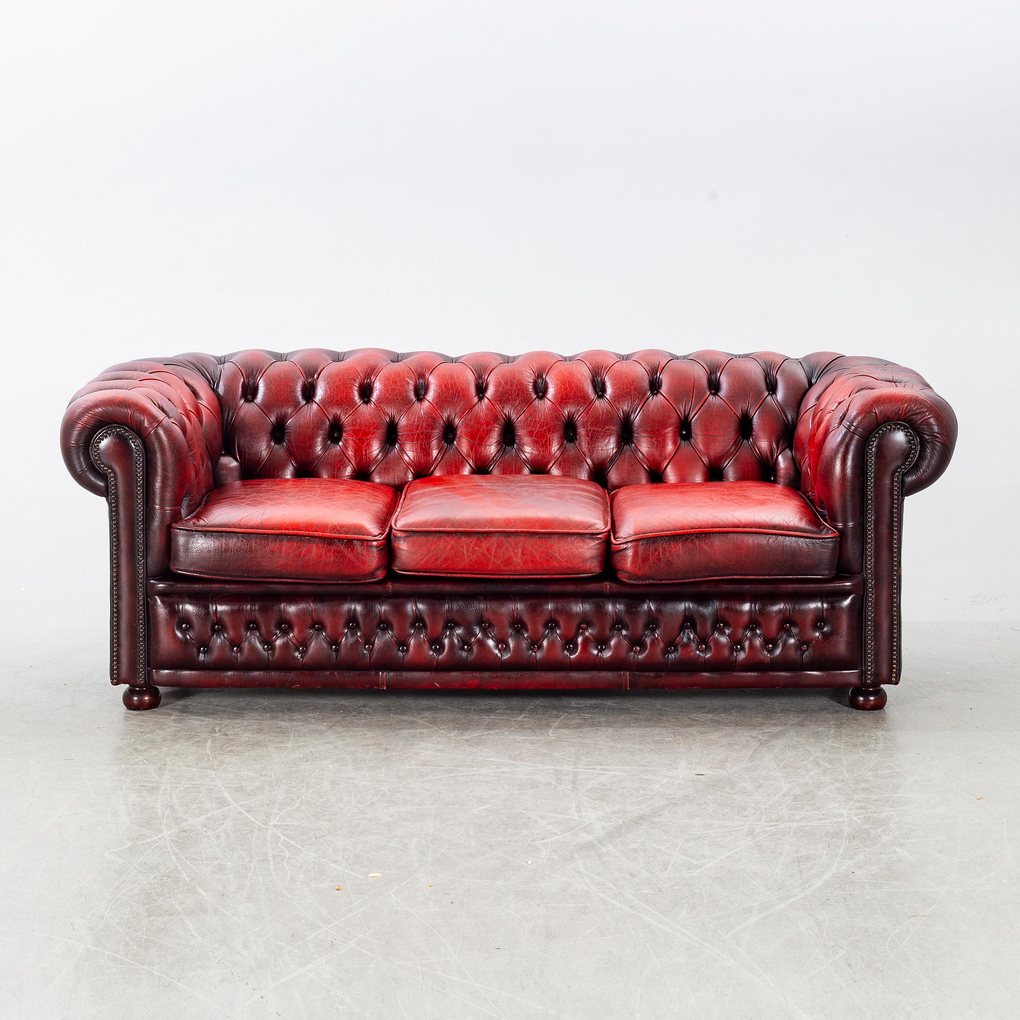 SOFFA, Chesterfield-modell, Winchester Furniture, 1900-talets fjärde kvartal.