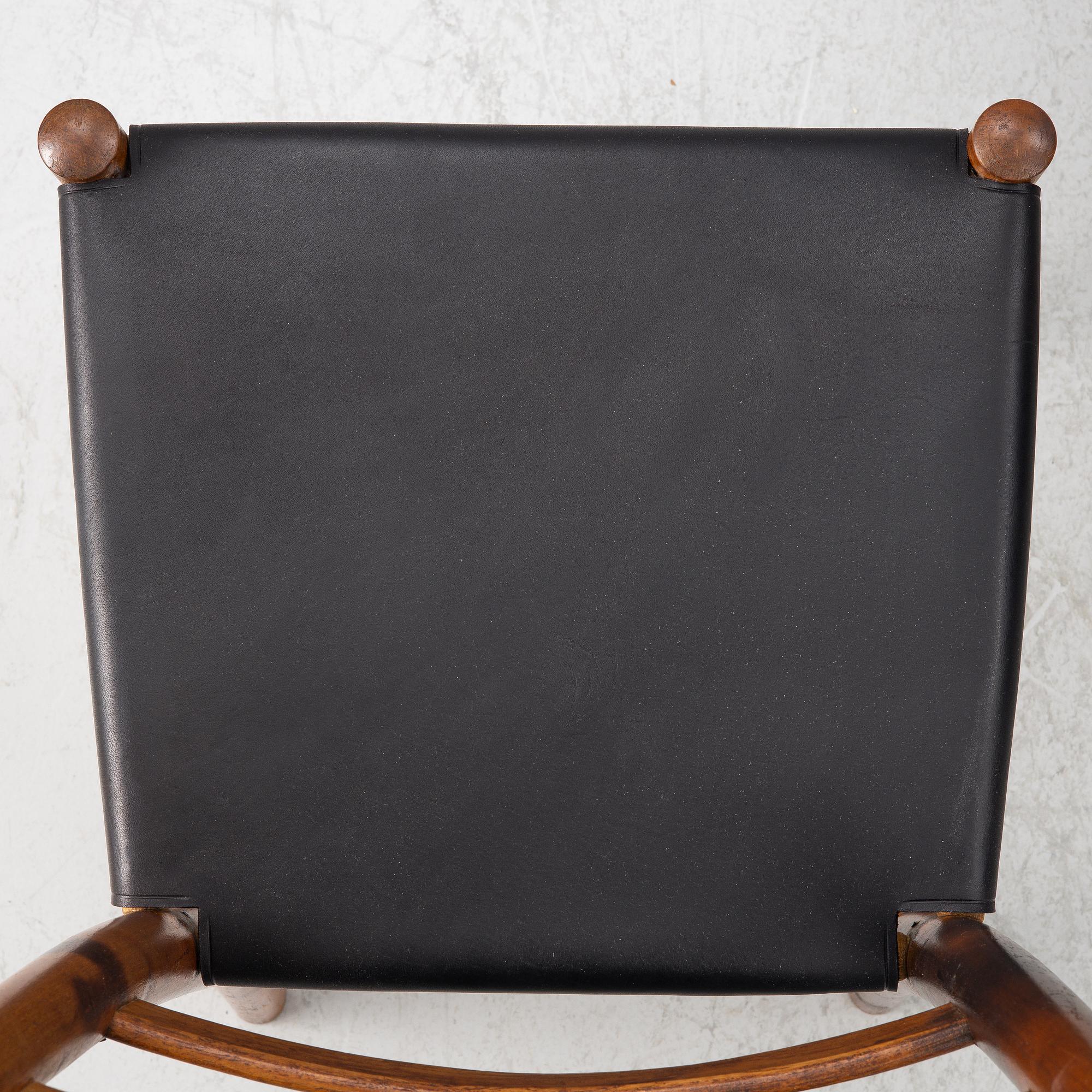 Gunnar Asplund, Stolar, ett par, Gemla, ritade för Stockholmsutställningen 1930.