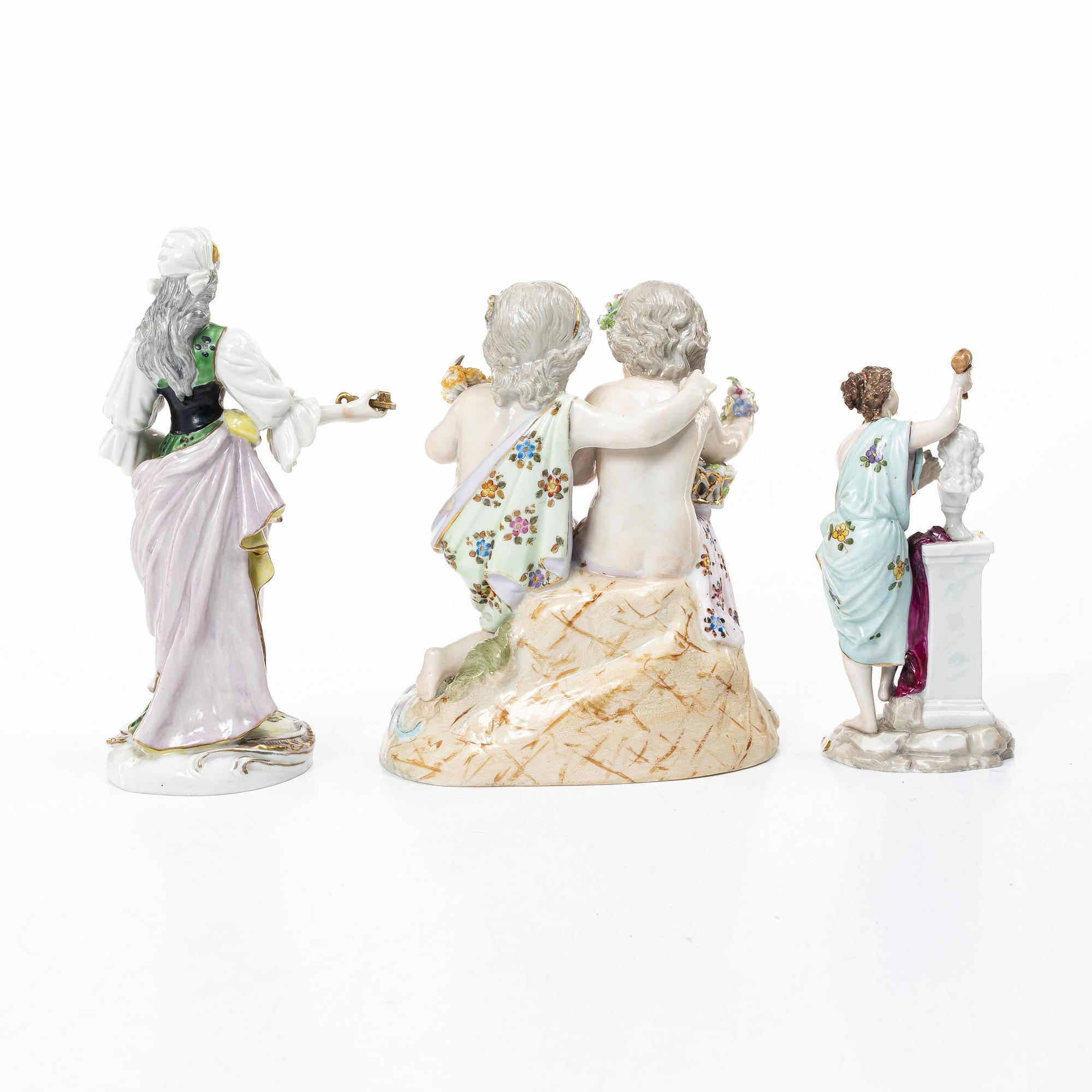 Figuriner, tre stycken, porslin, Tyskland, 1900-tal.