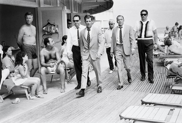 Terry O'Neill, "Frank Sinatra, Miami Beach, 1968".