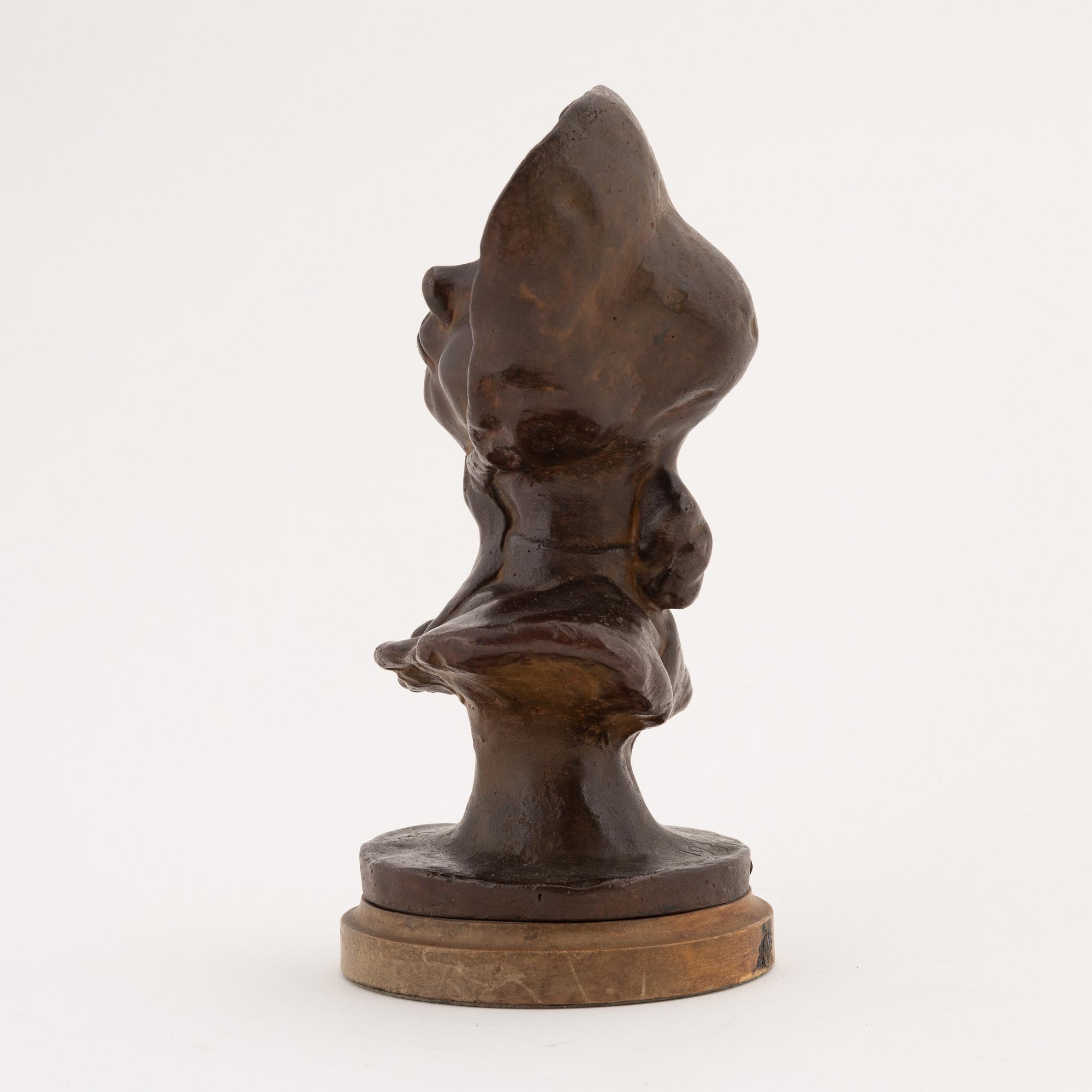 Unknown artist, 20th Century, sculpture, bronze, signed FQ.
