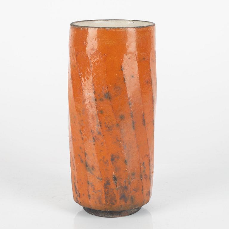 Inger Rokkjaer, a raku vase, Denmark, 2002.