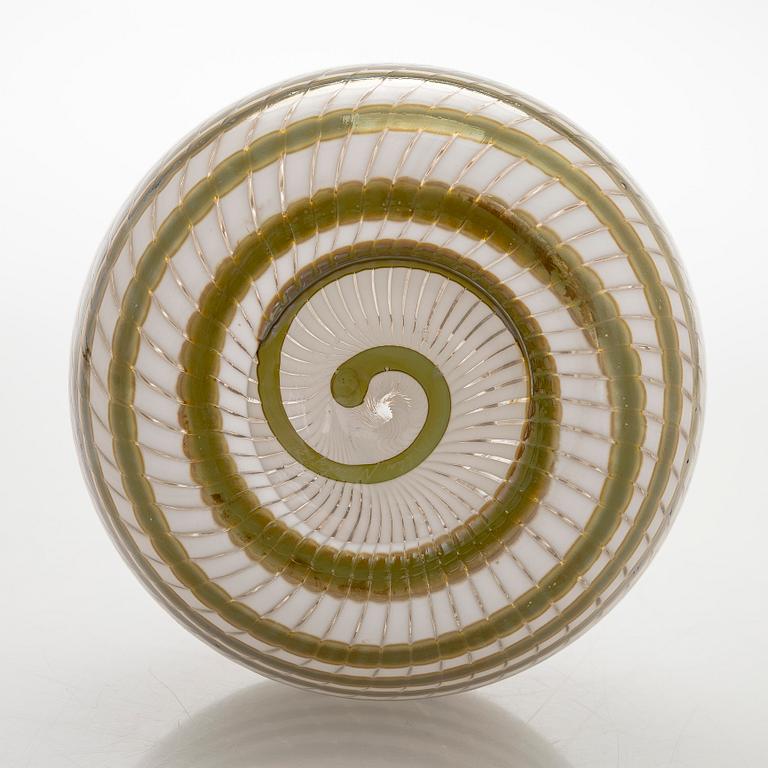 Oiva Toikka, a glass bottle, Pro Arte "Ranta" (Beach) series, signed O. Toikka Nuutajärvi.