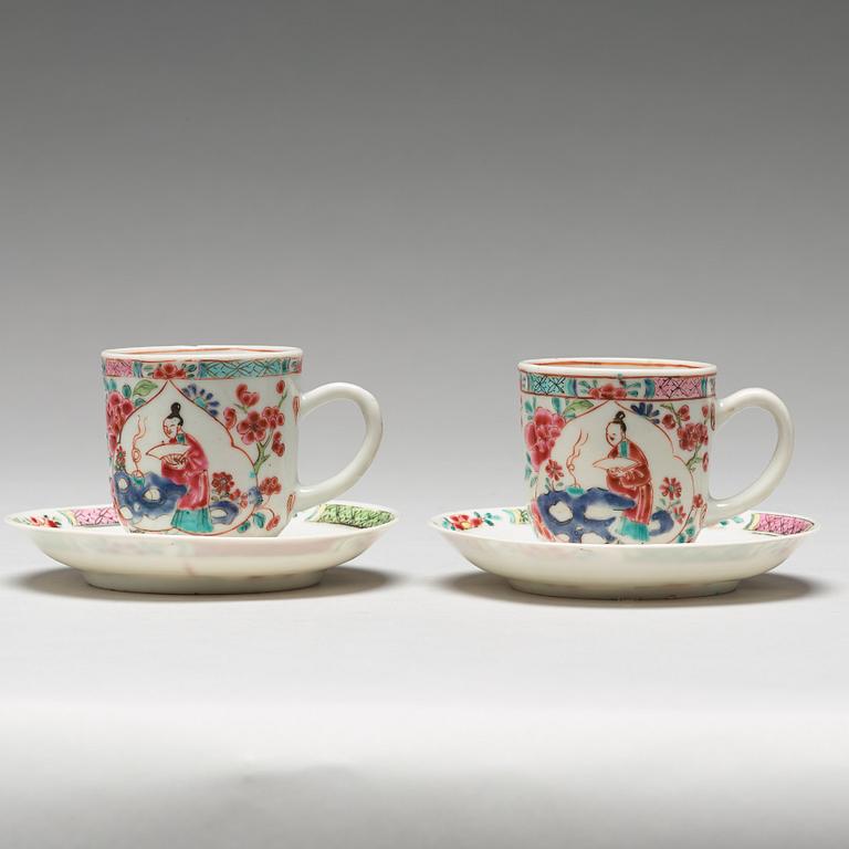 A pair of famille rose cups with dishes, Qing dynasty, Yongzheng (1723-35).