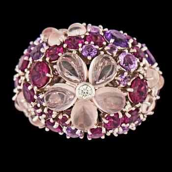 An amethyst, rose quartz and brilliant cut diamond ring.