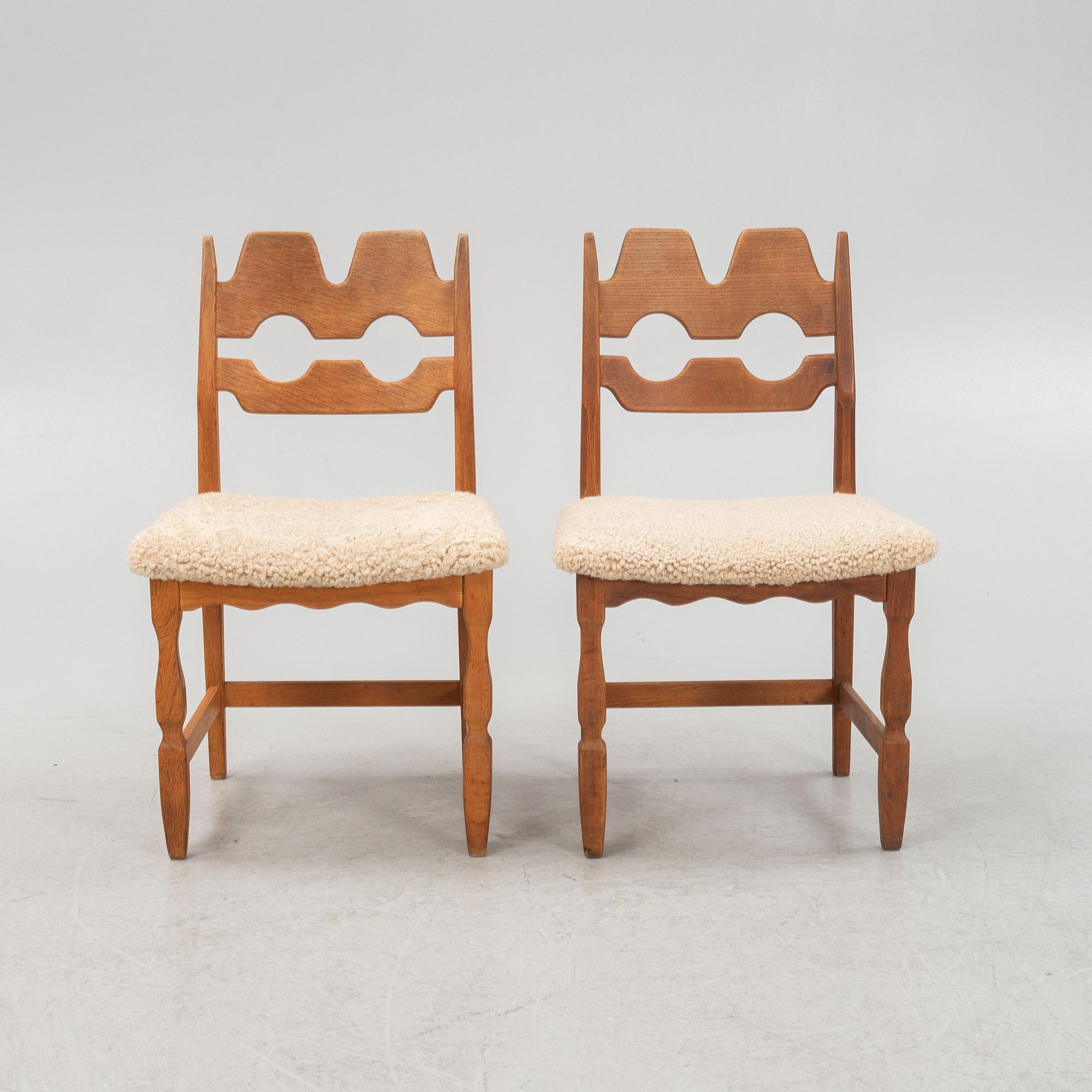 Henning Kjaernulf, stolar, ett par, Nyrups Möbelfabrik, Danmark, 1900-talets mitt.