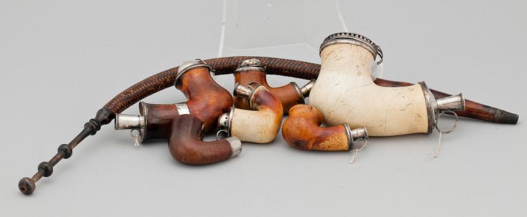 PIPOR samt MUNSTYCKE, 7 delar, 1800-tal.