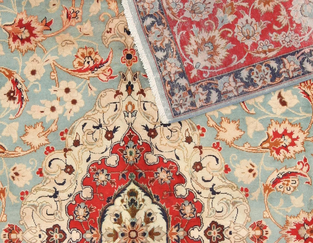MATTA, Nadjafabad, old, ca 429 x 286 cm.
