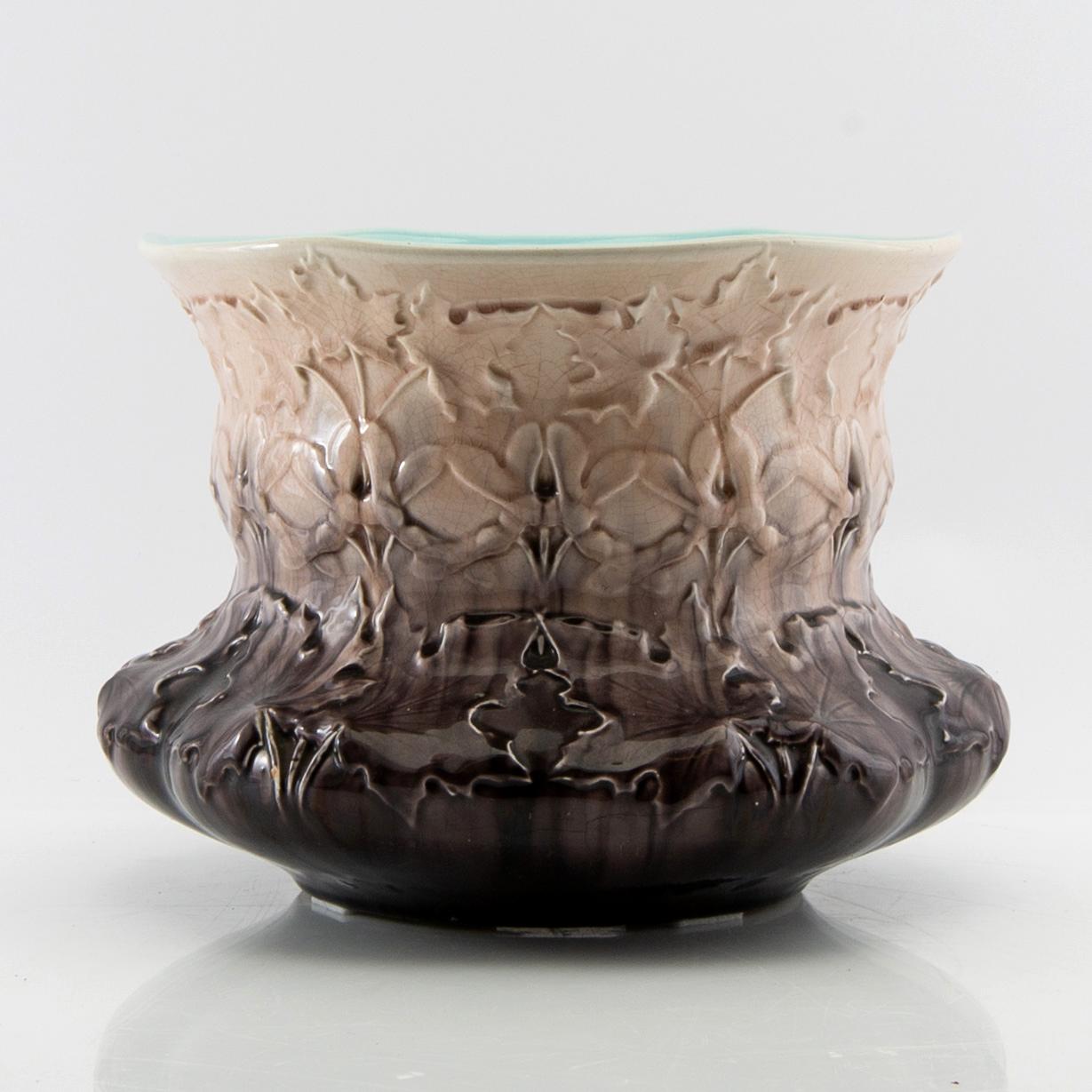 Rörstrand, an Art Nouveau creamware flower pot, early 1900s.