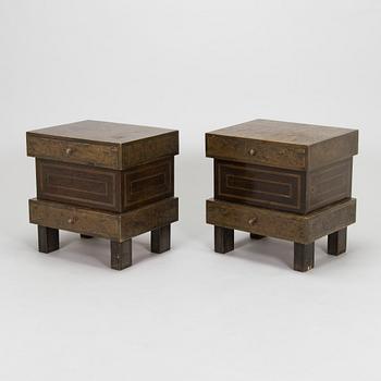 A pair of 1930s nightstands.