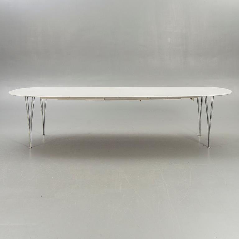 Bruno Mathsson & Piet Hein, bord, "Superellips" för Fritz Hansen 1989.