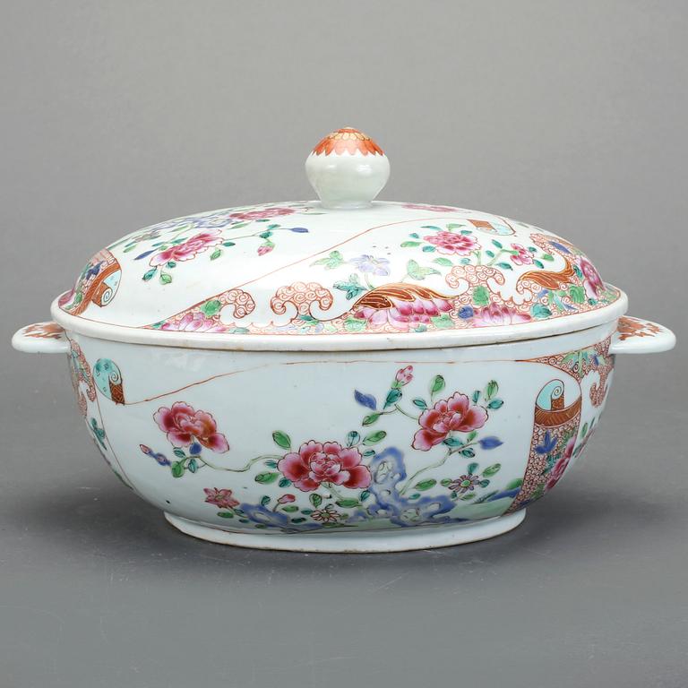 TERRIN med LOCK, kompaniporslin. Qingdynastin, Qianlong (1736-95).