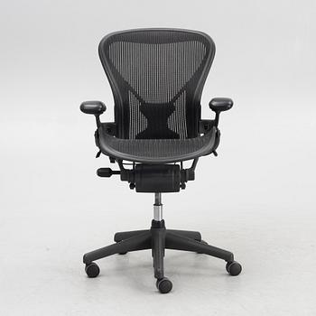 Don Chadwick/Bill Stump, skrivbordstol, "Aeron", Herman Miller.