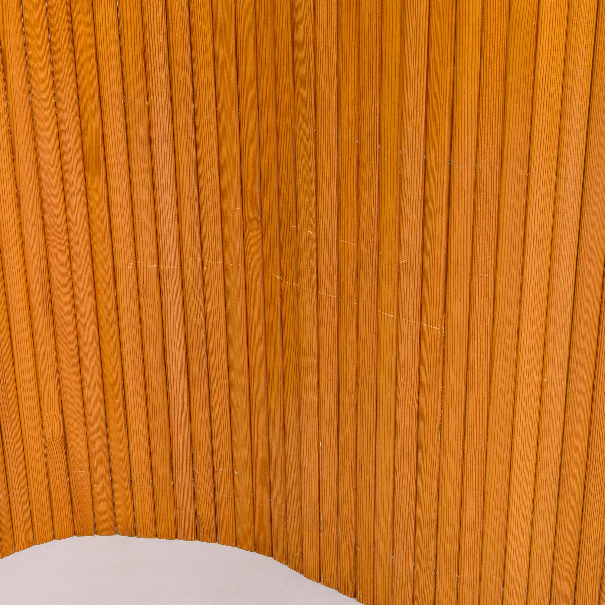 Alvar Aalto, a 1952 '100' folding screen for O.Y. Huonekalu- ja Rakennustyötehdas A.B.