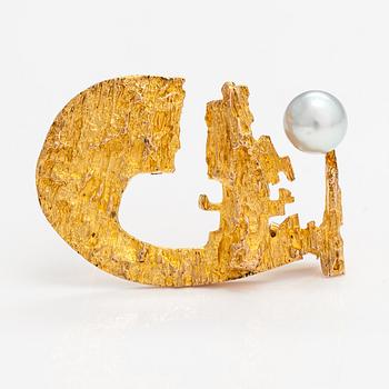 Björn Weckström, A 14K gold brooch "Sun ship" with a cultured pearl. Lapponia 1969.