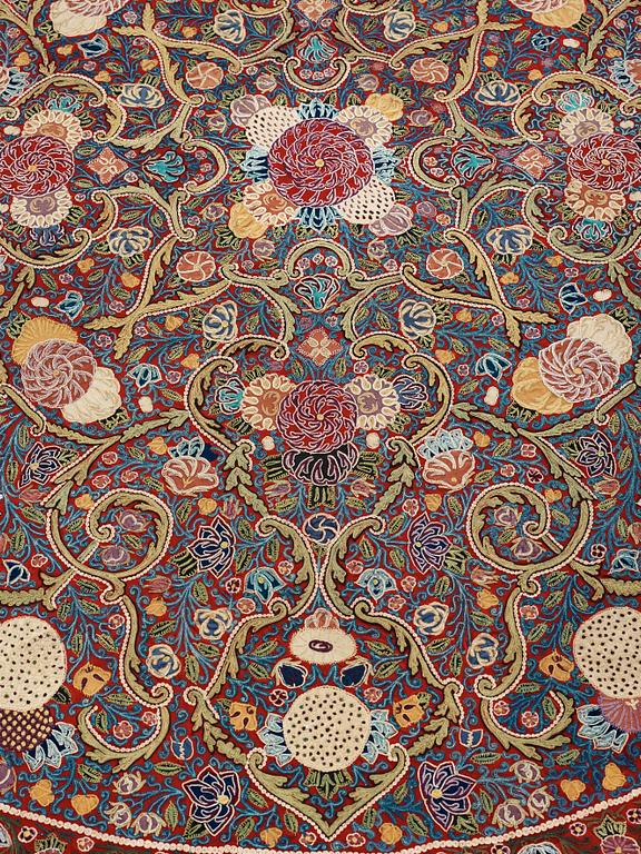 EMBROIDERY, ALMOST ROUND. Antique Rascht Embroidery. Persia (Iran). Diameter 196,5-203 cm.