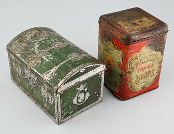 A set of tin cans, first half of the 20th century.