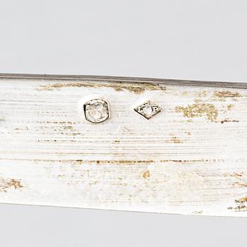 Fruktknivar, 13 st, silver, Sverige och Frankrike, 1800-talets andra hälft-tidigt 1900-tal.