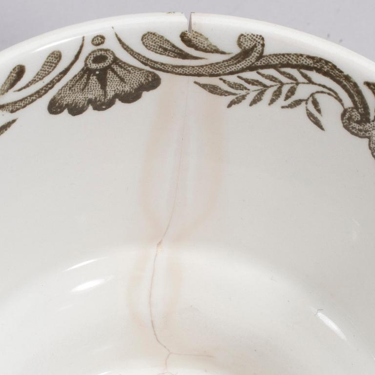 MATSERVIS, 110 delar, porslin, "Windsor", Ridgway, England, 1960- och 1980-tal.