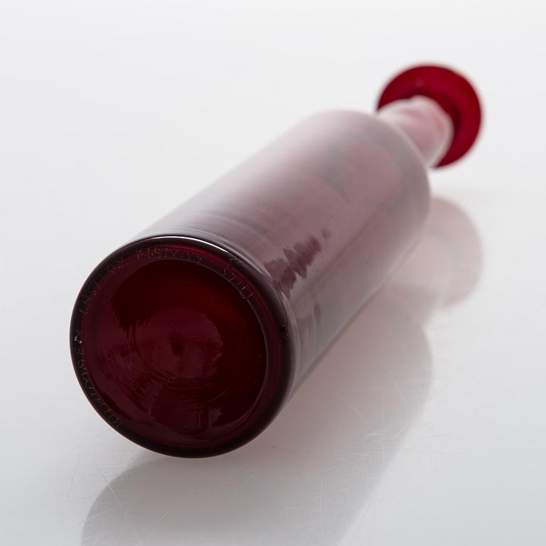 Nanny Still, flaska, signerad Nanny Still, Riihimäen lasi Oy.