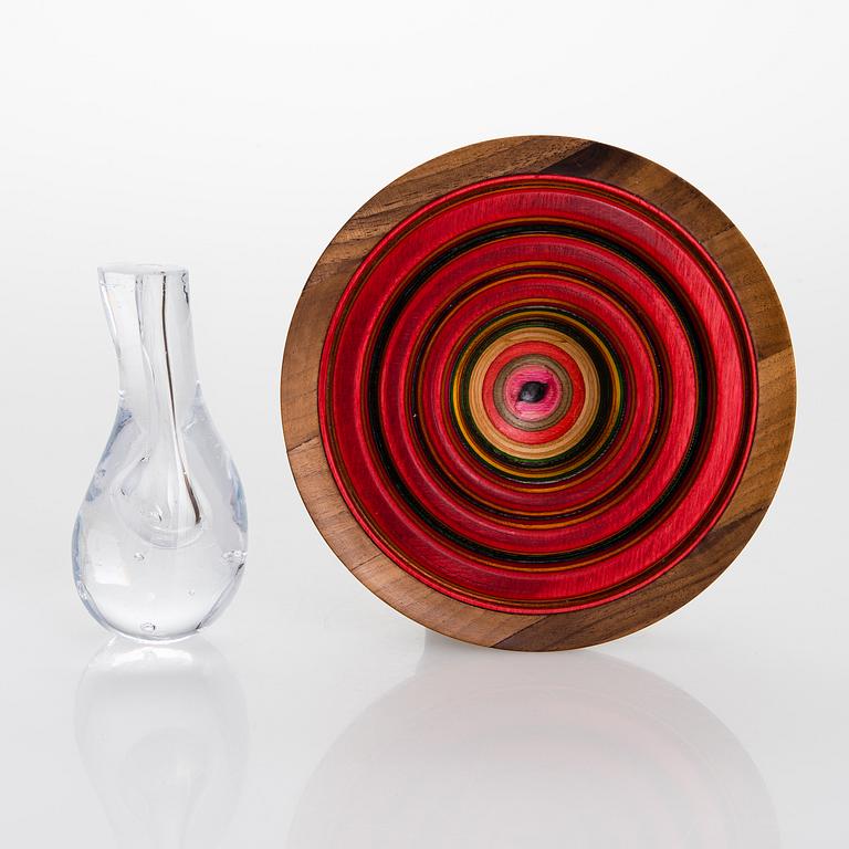 ALEKSI PUUSTINEN, A 'Pisara' (Drop) glass vase on a wooden base, signed.